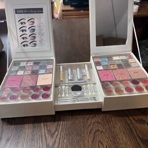 Ulta Beauty Eyeshadow Palette - Vibrant Multi-Color Collection